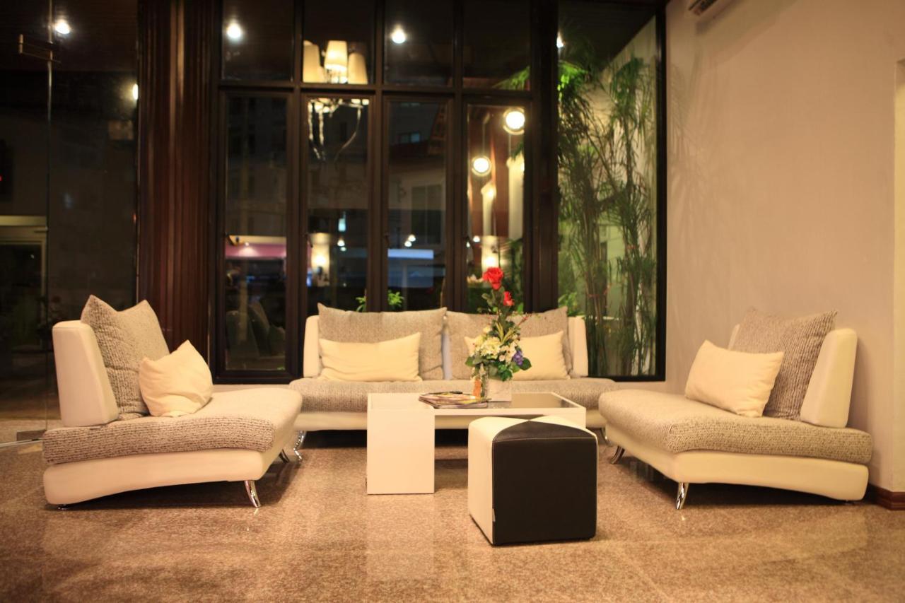 Huay Kaew Palace 1 Hotel Chiang Mai Exteriör bild