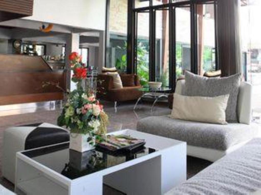 Huay Kaew Palace 1 Hotel Chiang Mai Exteriör bild