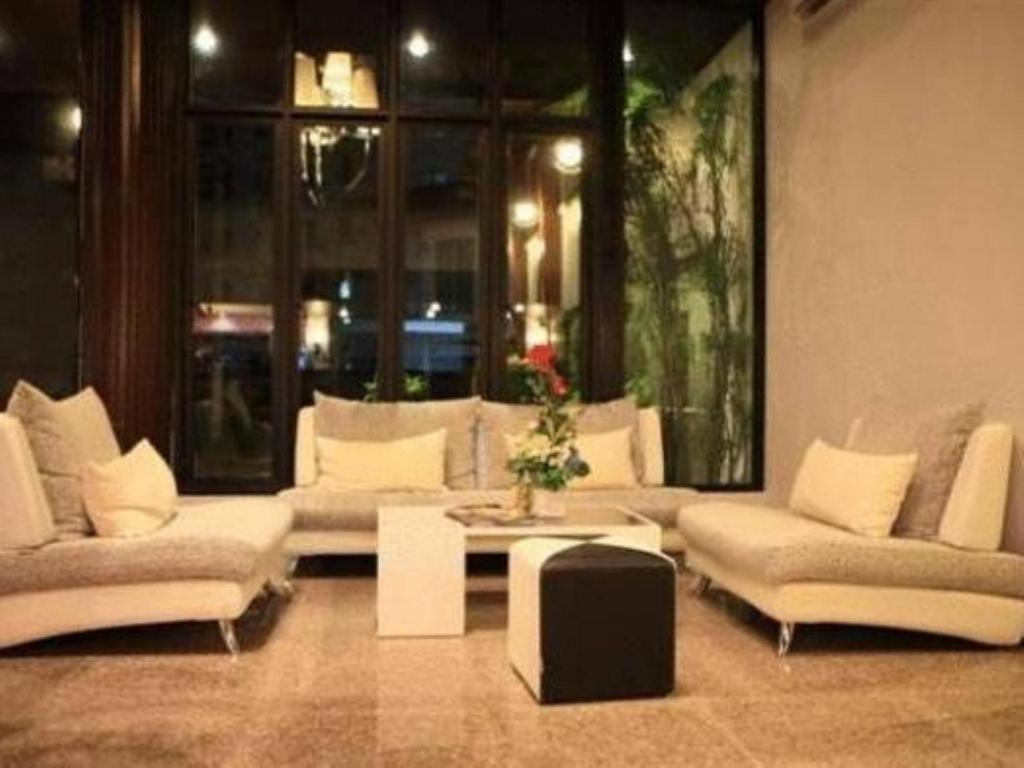 Huay Kaew Palace 1 Hotel Chiang Mai Exteriör bild