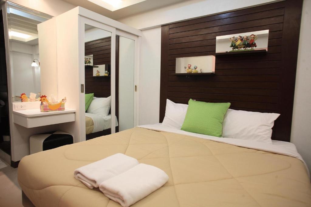 Huay Kaew Palace 1 Hotel Chiang Mai Rum bild